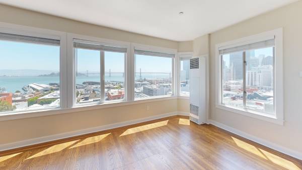 Updated 2BR/1BA Laundry In Unit Amazing View! Pet Friendly 1