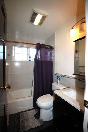 $1,050 / 1br - @@@ 1 Private Bedroom in Upstairs Shared Unit at Daly City @@@ (Daly City)63790096541955122