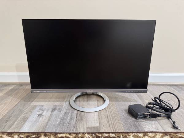 27” Asus monotor 1