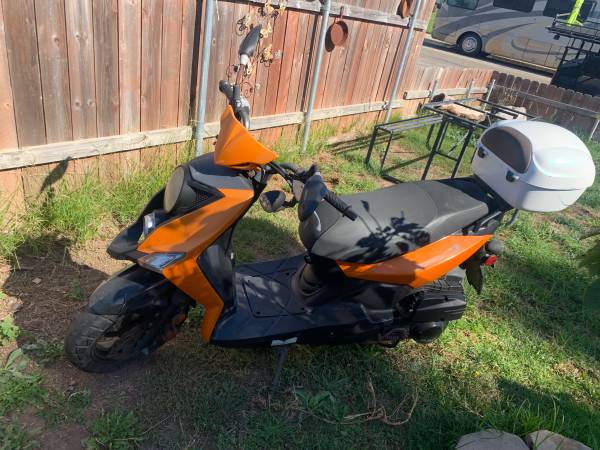 2017 Cabo 125 Lance Scooter 1