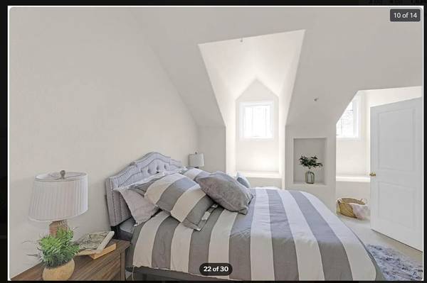 $1,200 / 4br - Habitación grande con baño privado en casa adosada en Dublin (dublin / pleasanton / livermore)63870648407427122