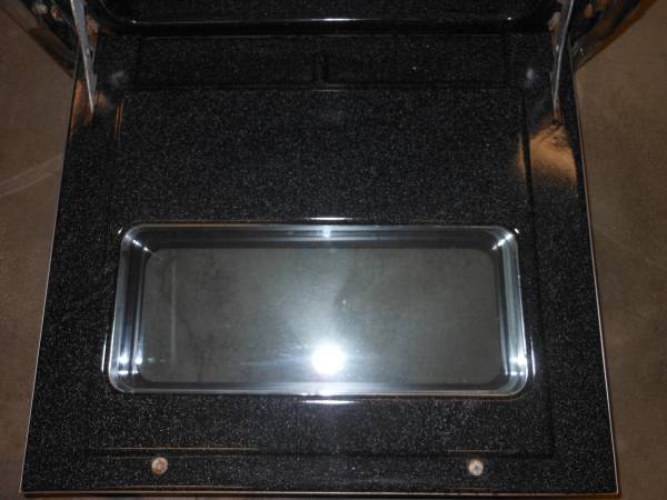 Wedgewood RV Estufa de gas con horno y 4 quemadores - $200 (Monroe)63471373709699123