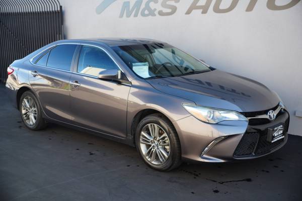 2016 Toyota Camry SE sedan Predawn Gray Mica - $15,888 (CALL 510-722-6092 !!)63444013417603122