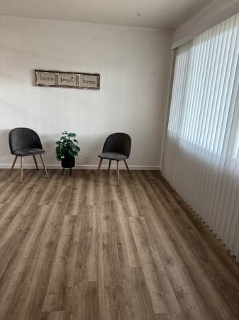 $1600.00 / 2br - 760ft2 - Nice  2 bedroom house for rent63687154088323121