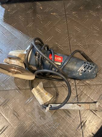 4 1/2 in. Ryobi Grinder 1