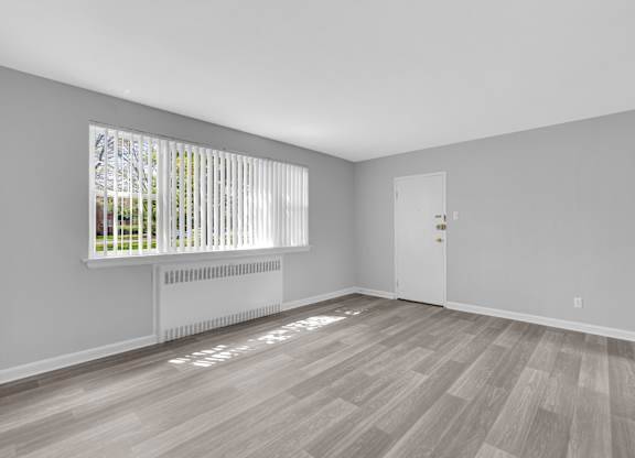 $1,160 / 2br - 800ft2 - Air Conditioning, Covered Parking, Carpeting (5927 Suson Pl, St. Louis, MO)63924425515778122