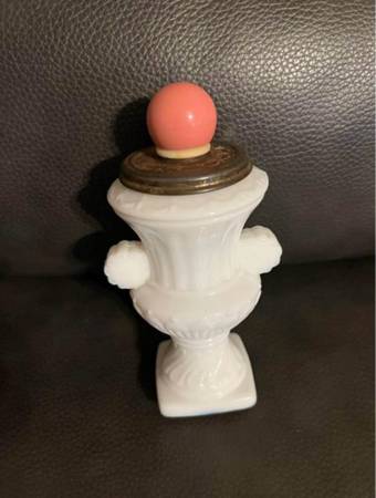 Preowned Vintage Avon white Milk glass Greek Vase/Urn decanter/bottle with stopp 1