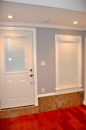 Sunset/Parkside 1 Bedroom 1 Bath Unit 1