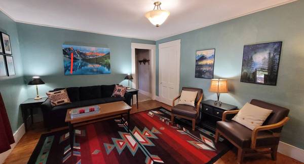 $1,600 / 1br - Furnished all Utilities included (Laconia)63931653974531120