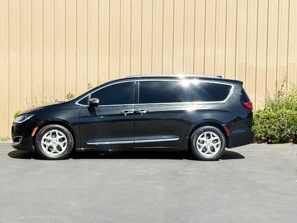 2020 Chrysler Pacifica Limited - $11,89963476086006659121