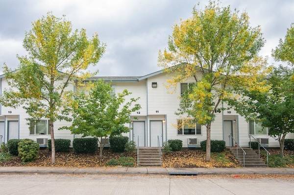 $1,780 / 2br - 1000ft2 - Inviting 2 BR Townhome-No Upstairs Neighbors, Pet Friendly! (4885 Aster street)63977275287682124