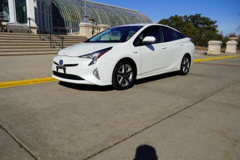 * 2017 TOYOTA PRIUS III *NEW STYLE*NAVIGATION* CLEAN TITLE* FINANCING* - $9,988 (SAINT PAUL)63499533076483121