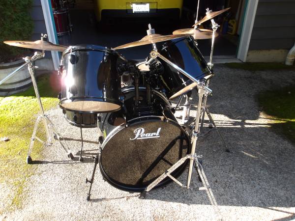 Pearl Export series 5 piece drumset / Drum Set 1