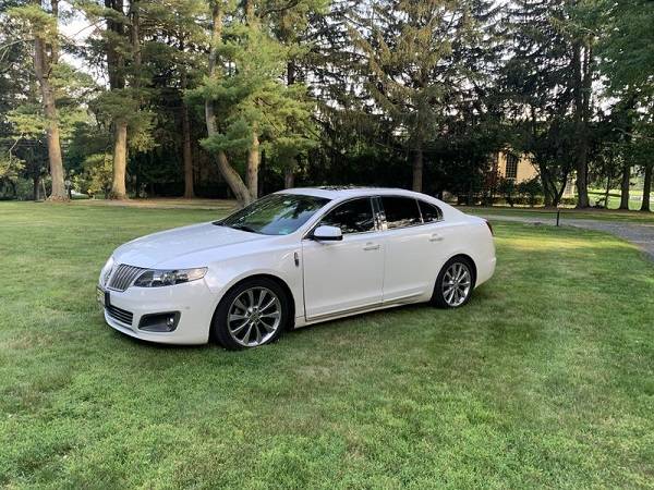 Vehicle priced to sell - $1,50063654718456707120