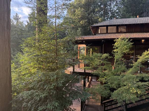 $1,700 2 Large Furnished Rooms in Gorgeous Bonny Doon Home (+ tiny house) (santa cruz)63946671300867122