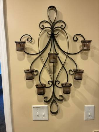Multiple Candle Wall Decor 1