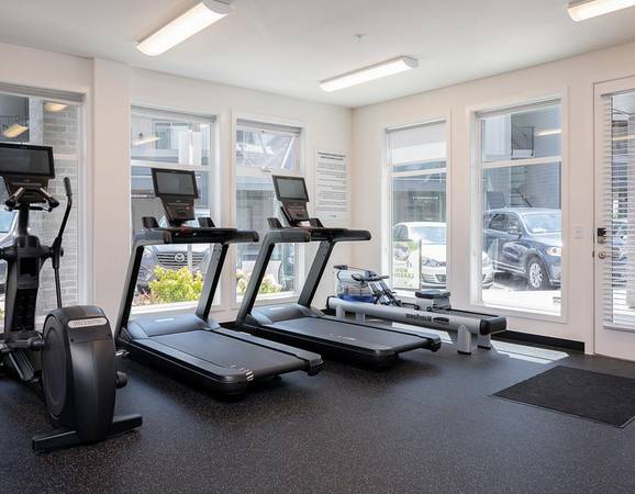 $1,675 / 1br - ASK for 6 WEEKS FREE - 1 Bed w Ample Parking - Washer/Dryer (Tigard)63914739695618124