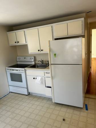 $1,950 / 2br - 1000ft2 - Immaculate 2BR rental in Southbury, CT (Southbury)63977126760066122