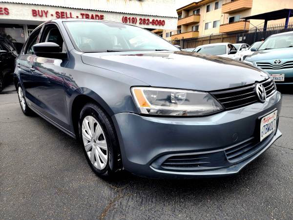 2011 Volkswagen Jetta S Sedán - $4,695 (Mission Valley - Prime Auto Imports)63618407691265122