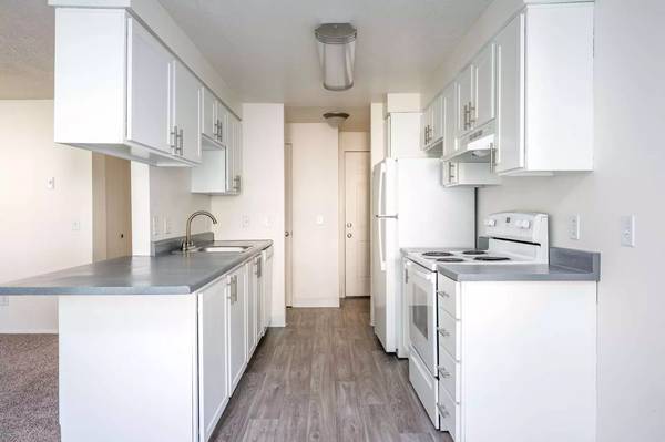 2 bed 2 bath ready to view now! Visit our community today! 1