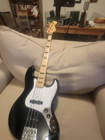 Fender Geddy Lee Jazz Bass CIJ 1