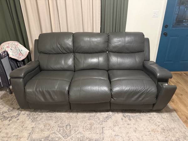 Reclining couches 1
