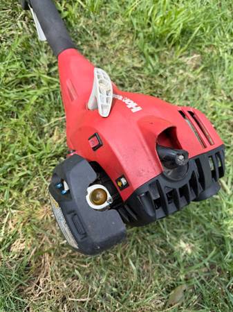 Homelite Gas weedwacker for parts 1