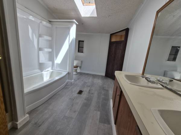 $1,380 / 3br - 1600ft2 - 3 habitaciones 2 baños ¡CASA en Rockaway Beach! A 20 min del centro de Branson (Rockaway Beach)63754834954499124