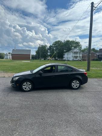 2015 chevy cruze - $2,700 (Norfolk)63621712118017121