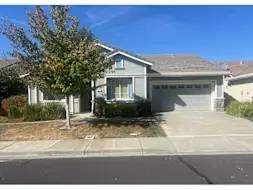 Charming 2 bed 2 bath home in Vacaville 1