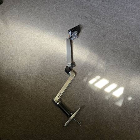 Ergotron desk display mount - $70 (Los Angeles)634714688313631217