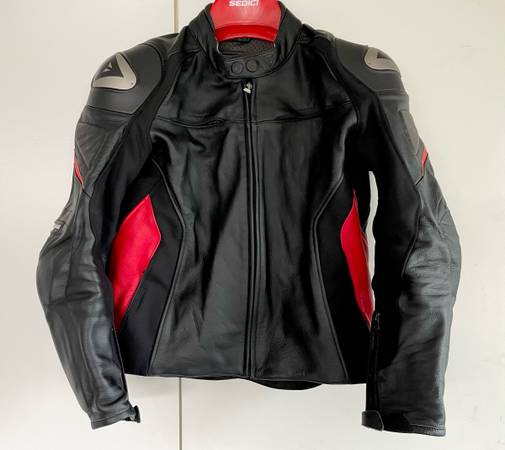 New Dainese Racing D1 Leather Jacket 1