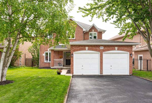 Live in Popular Gorham-College Manor - 3 Bed,2.5 Bath Home - Newmarket 1