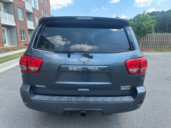 2008 TOYOTA SEQUOIA SR5 5.7L AWD UN SOLO DUEÑO - $10,590 (Snellville)63612744697217122