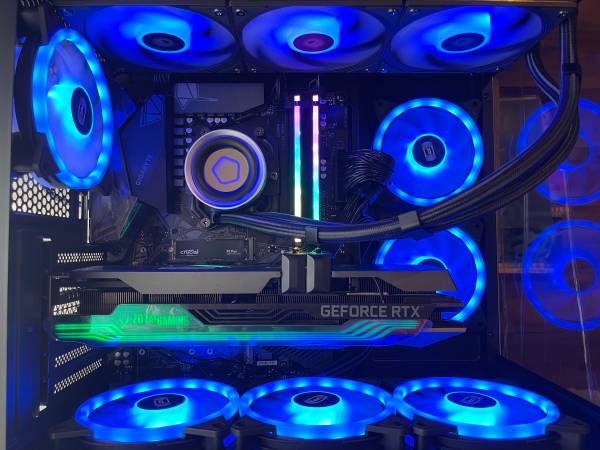 【Gaming PC 】Ryzen 7 5800X & RX7800XT👾 1