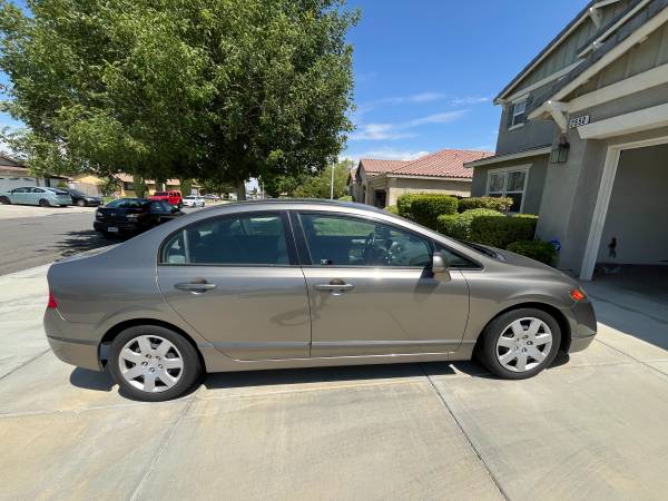 2006 Honda Civic LX 4DR - $7,700 (Lancaster CA)63624504425217123