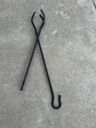 Fireplace Tongs 1