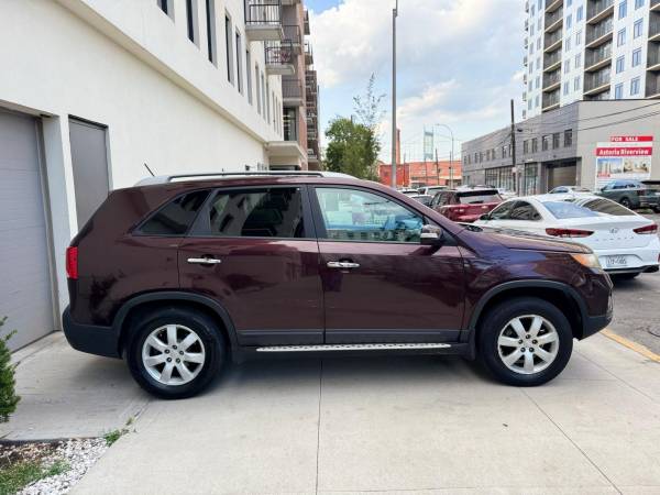 2011 Kia Sorento LX - $4,600 (Astoria)63654713227009123