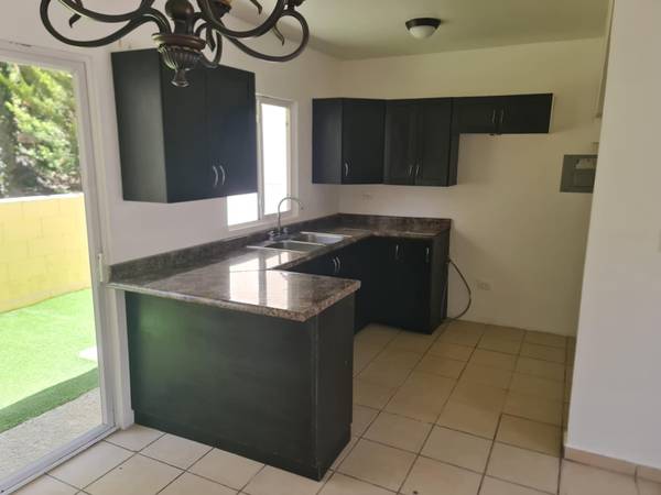 $790 / 3br - SE RENTA CASA EN VERONA RESIDENCIAL * FOR RENT HOUSE IN VERONA RESIDEN (TIJUANA)63845975417217121