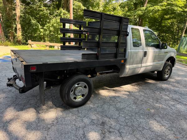 Camioneta Ford F-250 XLT de 2007 con bastidor - $5.800 (Peekskill)63436937577345124