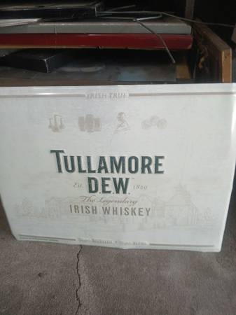 Tullamore Dew "The Legendary Irish Whiskey" est. 1829 (2014) Metal 1