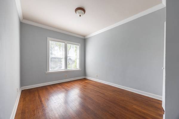 $2,150 / 2br - Beatiful 2 Bed in prime location in Logan Square LAUNDRY IN UNIT! (Logan Square)63959878050051123