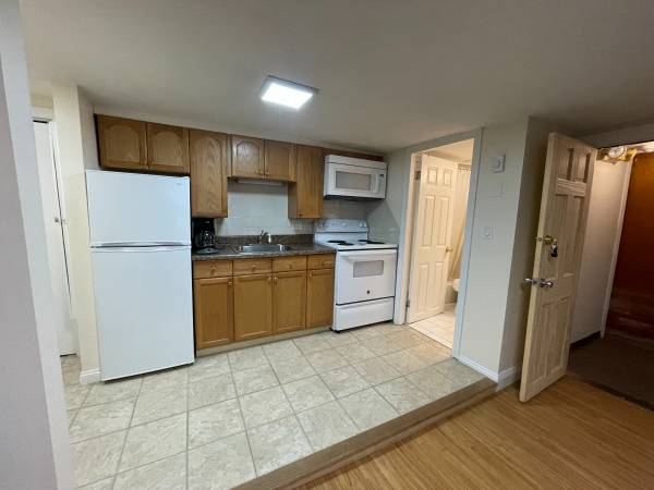 Apartamento estudio amueblado por $490 con servicios incluidos (Woburn)63699236531457122
