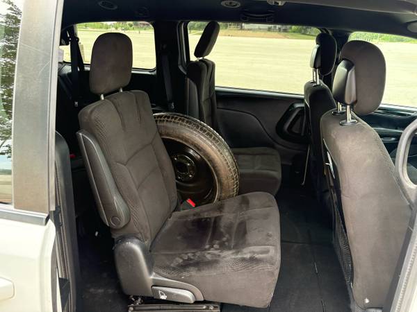 2016 Dodge Grand Caravan SE - $3,500 (San Antonio, Texas)63470780608257124