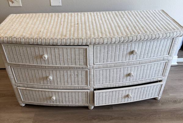 Wicker Dresser and matching mirror 1