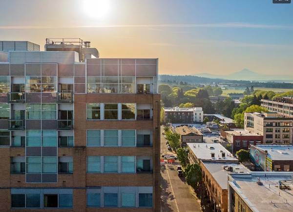 $1,995,000 / 3br - 2963ft2 - Luxury Penthouse | 360-Degree Views, 4 Balconies, High-End Remodel (Vancouver)63735808746881120