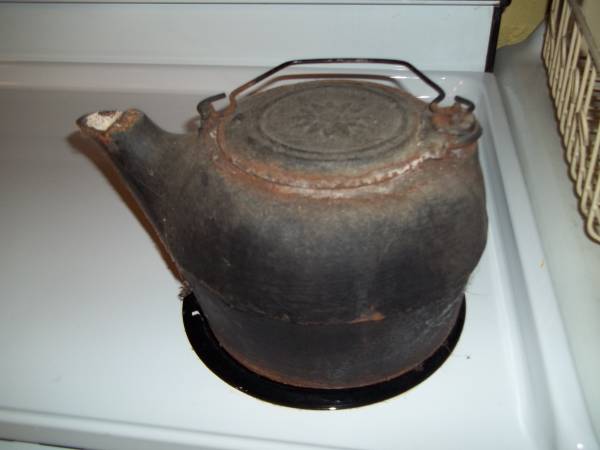 Cast Iron Tea Kettle 1