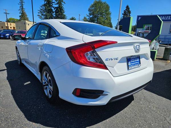 **Super Sale** 2018 Honda Civic LX **We Finance** - $19,999 (#1 Pre-Owned Selection baysideautosales.)63441509507971122