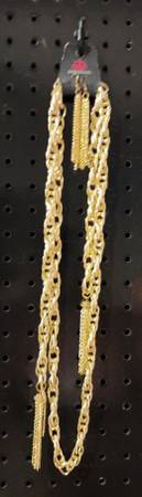 Paparazzi Scarfed For Attention Gold Tone Necklace With Matching Earri 1