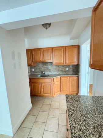$2,500 / 2br - REVERE/BOSTON- ATENCIÓN INQUILINOS- UNIDAD DE DOS DORMITORIOS RENOVADA63620480160129122